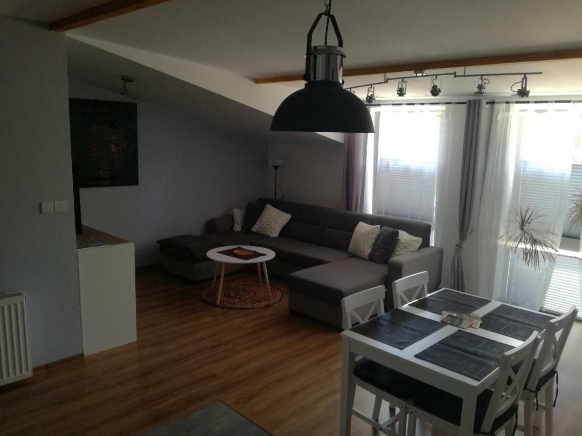 Pod Dzikowcem Boguszów-Gorce